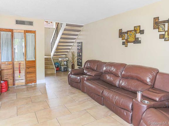 4th image of 10005 NW 9th Street Cir #116