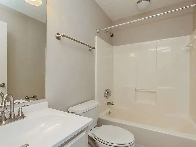 823 Neelys Chase Dr — Photo 18