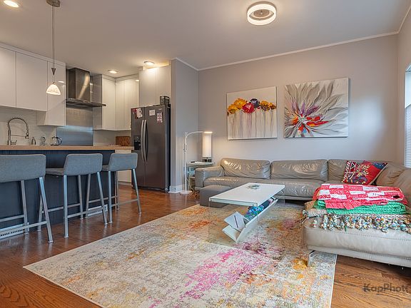 5th image of 3801 N Milwaukee Ave Unit C