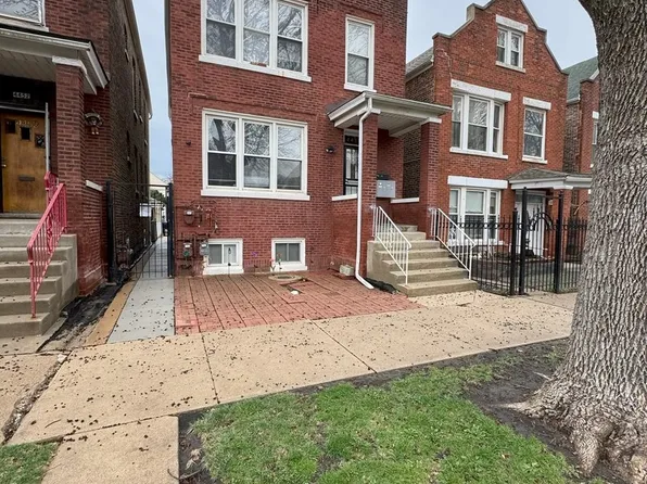 4450 S Richmond St, Chicago, IL 60632