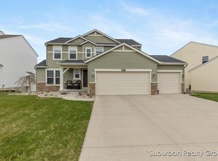 8852 Abbington Dr, Jenison, MI 49428