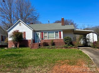 504 Circle Dr E, Shelby, NC 28150