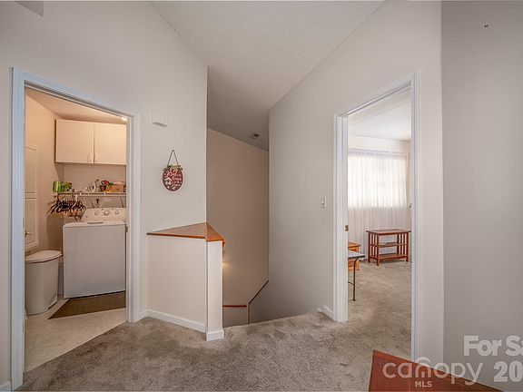 4th image of 131 Ewarts Pond Rd