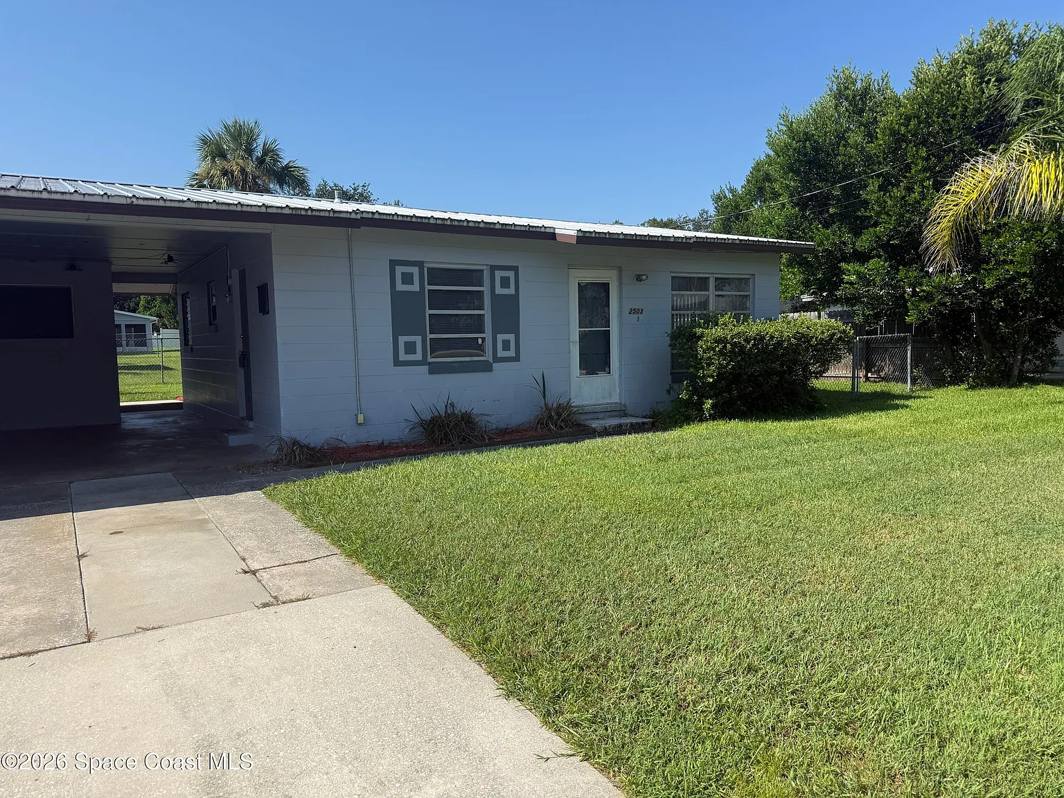 2 bed, 1.0 bath, 1400 sqft, $1,400 — Photo 1
