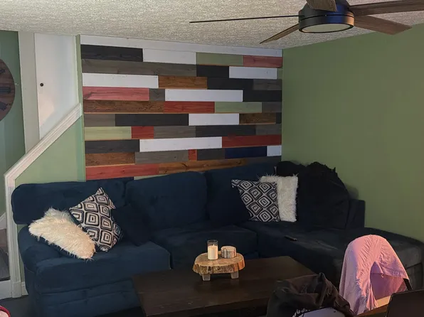 223 Inverness Ave, Louisville, KY 40214