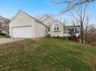 108 Cascade Terrace Dr, Ballwin, MO 63021