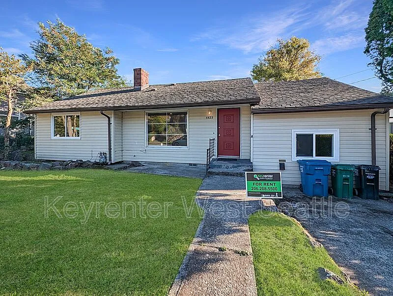 4433 S Morgan St photo 1