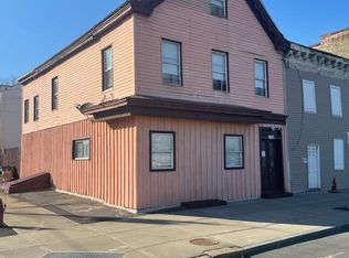 1114 Broadway, Menands, NY 12204