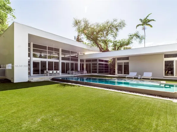 3891 Little Ave, Miami, FL 33133