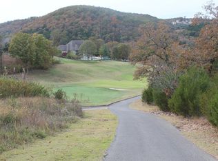 415 Silverwood Circle, Branson West, MO 65737