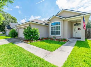 9493 W Daniels Mill Dr, Jacksonville, FL 32244