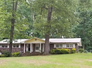 533 Woodland Ln, Lawrenceville, GA 30043