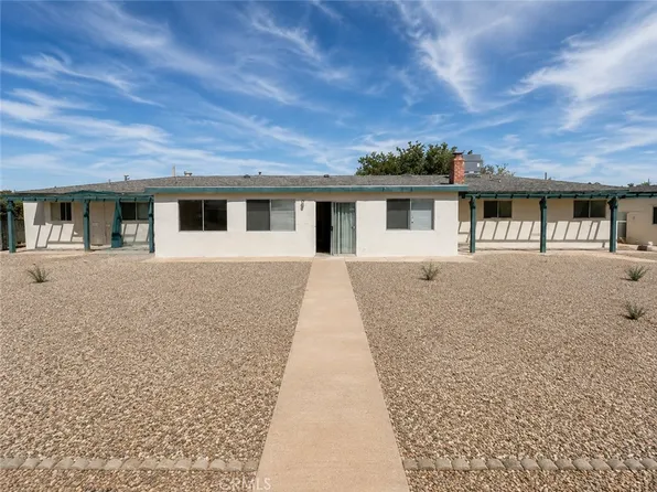 13755 Mohawk Rd, Apple Valley, CA 92307