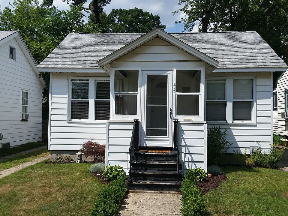 1st image of 447 E Lewiston Ave