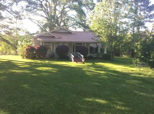 305 Old Greenville Rd, Evergreen, AL 36401