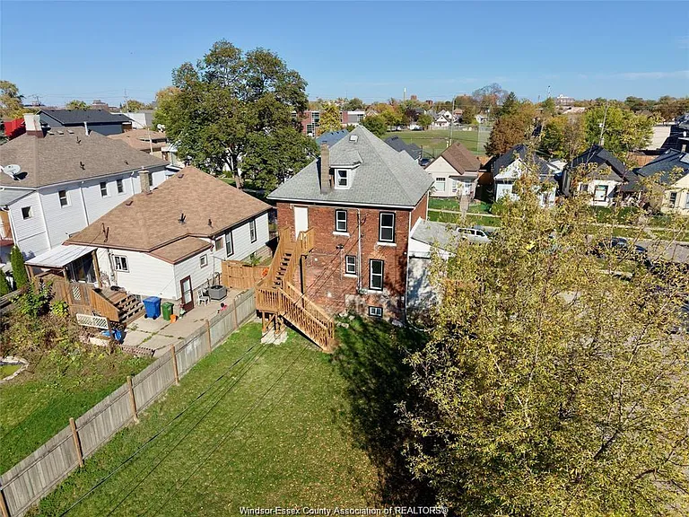 531 Langlois Ave — Photo 28