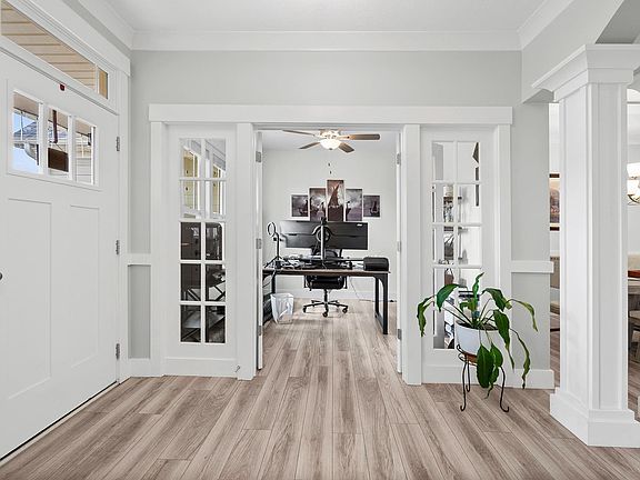 3rd image of 409 Navajo Ct