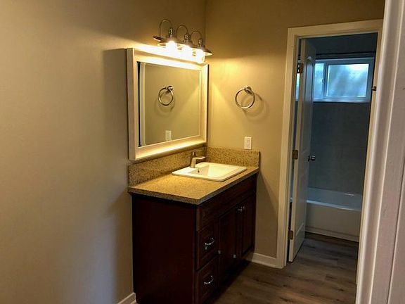 Brand New Vanity, Mirror & Lighting