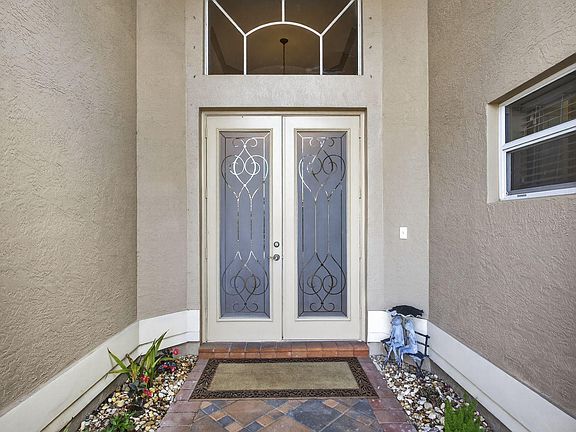 4th image of 10842 Greenbriar Villa Drive