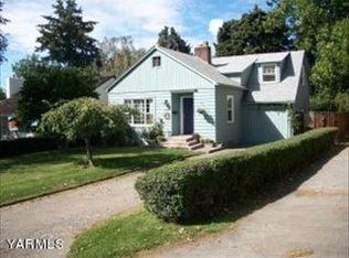 214 S 26th Ave, Yakima, WA 98902