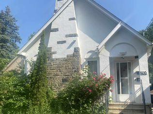 166 Chaplin Cres #GF-2F, Toronto, ON M5P 1B3