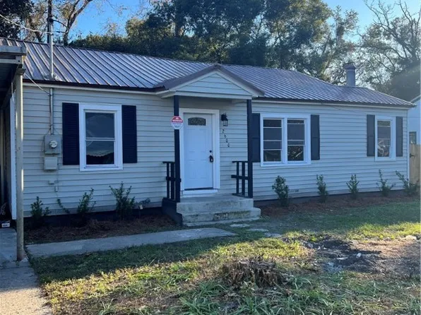 2600 Blain St, Brunswick, GA 31520