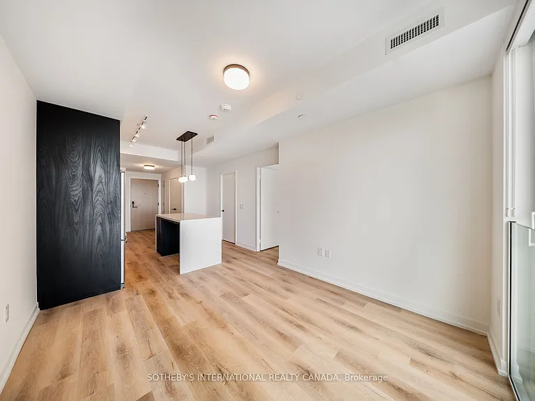 5 York Rd #1701 — Photo 13