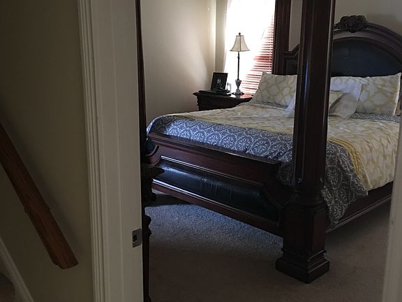 3rd image of 1013 Angelica St