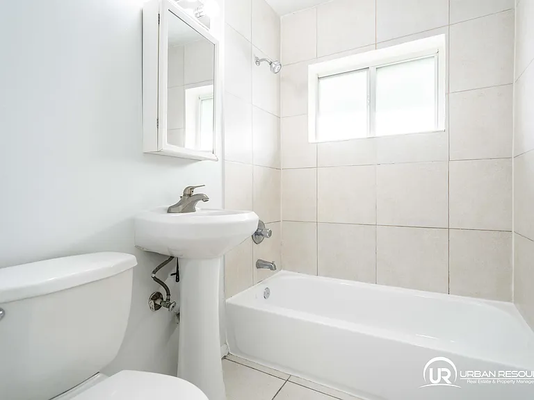 666 NE 80th St #8 — Photo 15