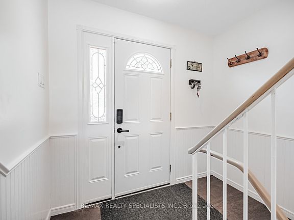 4th image of 1055 Shawnmarr Rd #13