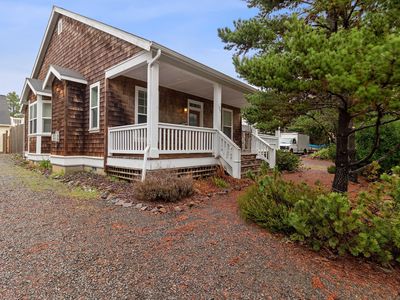 185 Oceanview St, Depoe Bay, OR, 97341