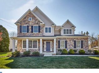 1313 Leedom Rd, Havertown, PA 19083