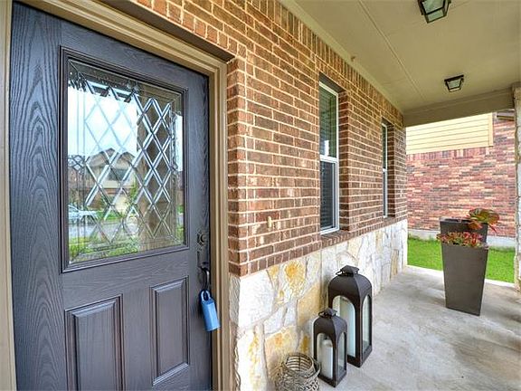 4th image of 1119 Sussex Pl