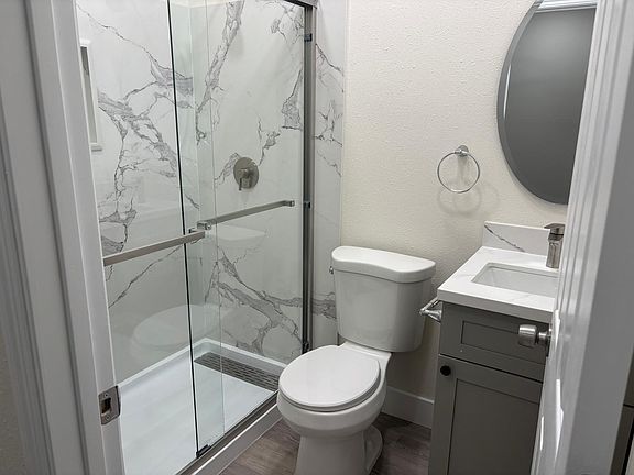 3rd image of 630 N Montebello St #631