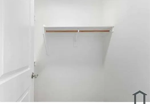 200 Gompers Cir — Photo 12