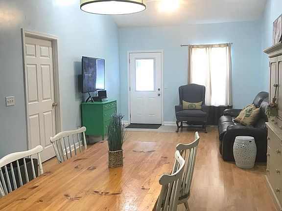 4th image of 457 Moss Creek Ln
