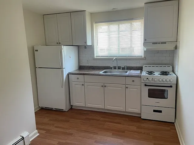 80 Sea St #3 — Photo 1