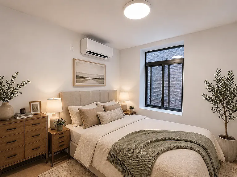 359 W 48th St #303 — Photo 4