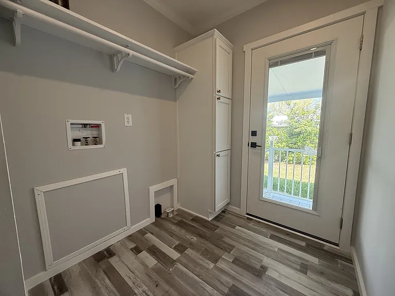 5715 Camelford Dr #528 — Photo 22
