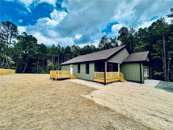 985 Wafford Rd, Lexington, NC 27292