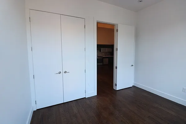 Rented by Nooklyn NYC LLC | media 47