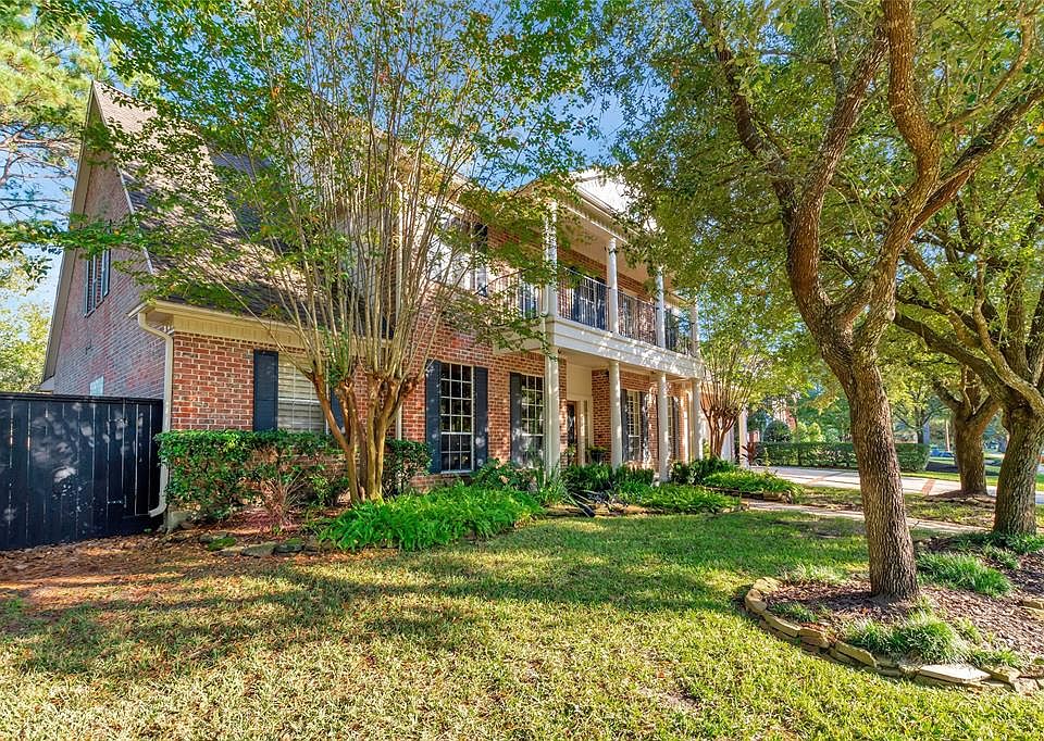 1st image of 2914 Acorn Wood Way