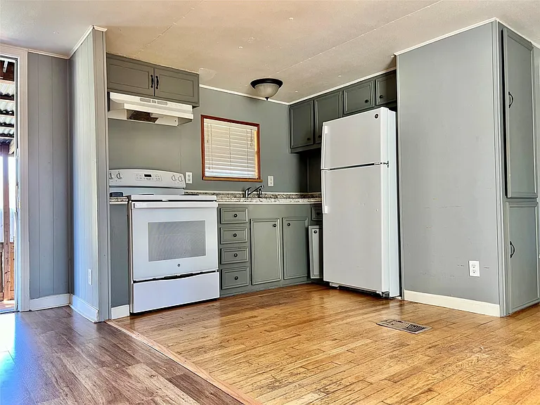 1508 Darden Dr — Photo 24