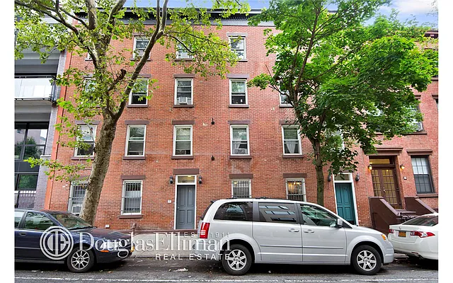 Rented by Douglas Elliman | media 36