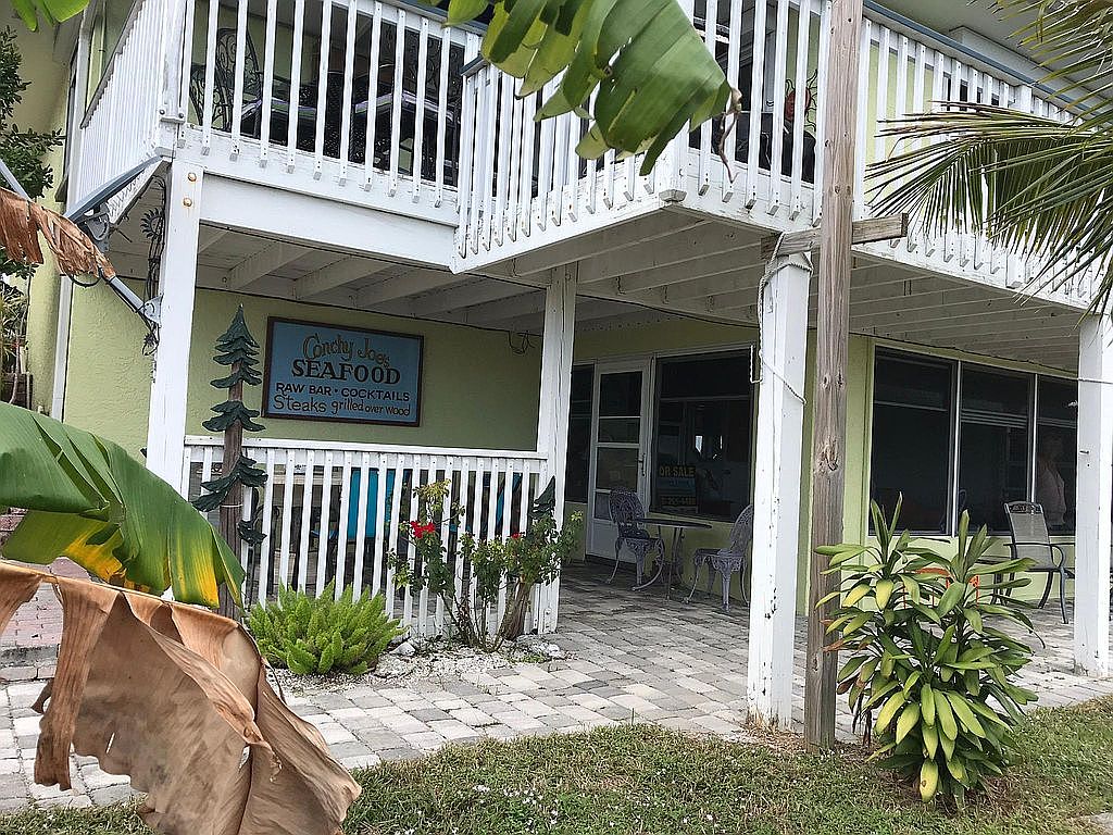 3919 NE Skyline Dr, Jensen Beach, FL 34957 Zillow