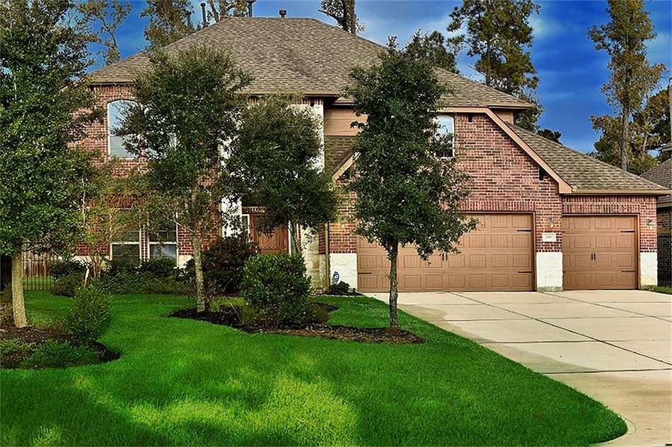 1st image of 139 W Wading Pond Cir