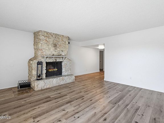 3rd image of 5902 N GRANITE REEF Road