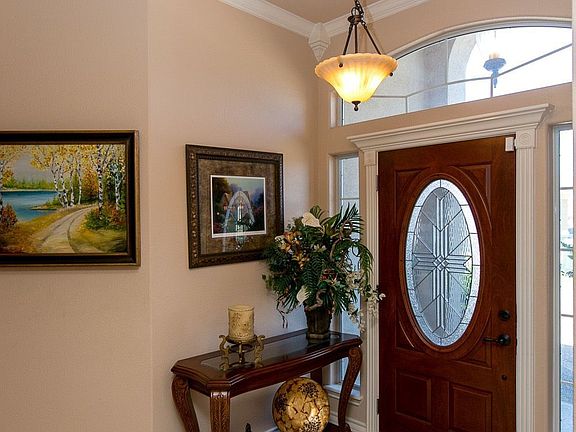 3rd image of 7409 Oak Hollow Ct