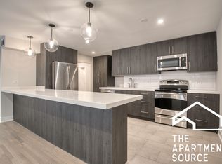 227 E Walton Pl APT 5W, Chicago, IL 60611