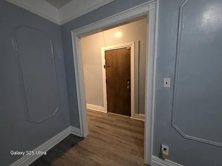 124 Storms Ave #3L — Photo 13